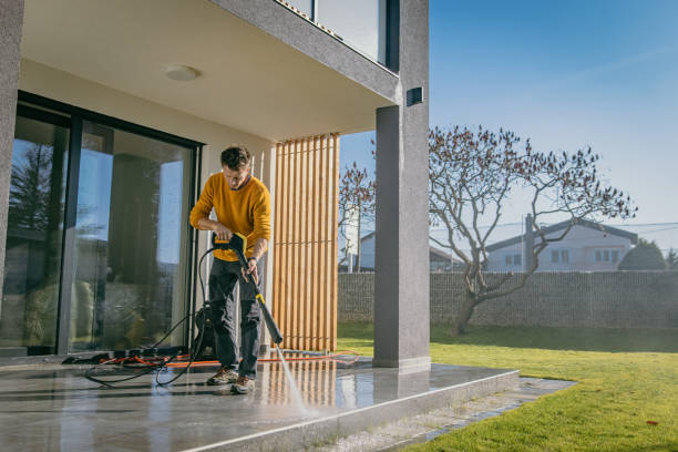 Best Driveway Pressure Washing  in Poughkeepsie, NY
